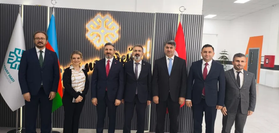 Türkiyənin Əmək və Əhalinin Sosial Müdafiəsi nazirinin müavini Ahmet Aydın və bərabərindəki heyət məktəbimizi ziyarət ediblər.